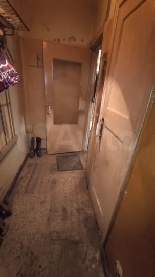 2-к. квартира, 44 м², 1/3 эт.