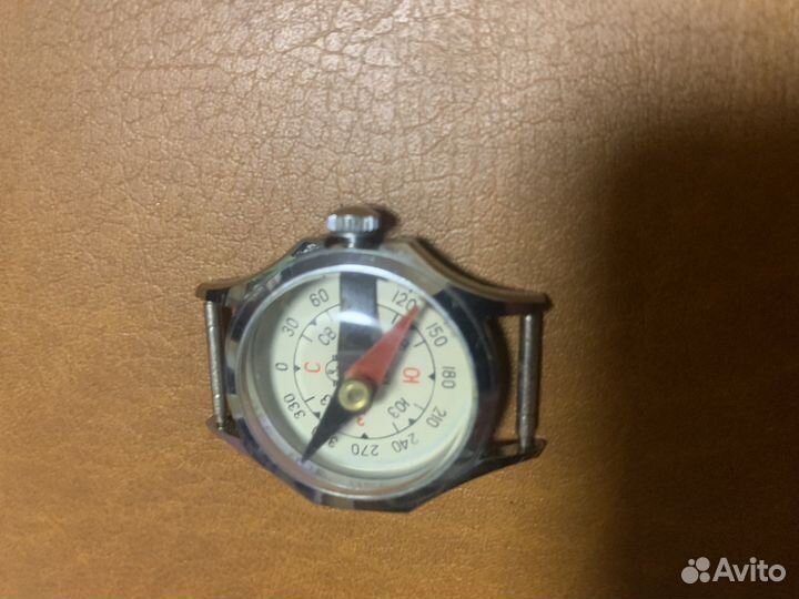 Наручный компас СССР