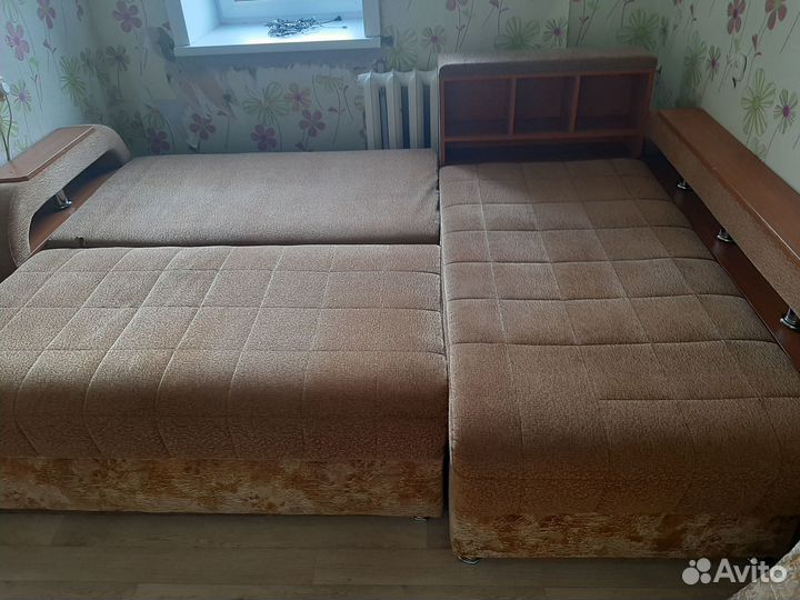 Угловой диван