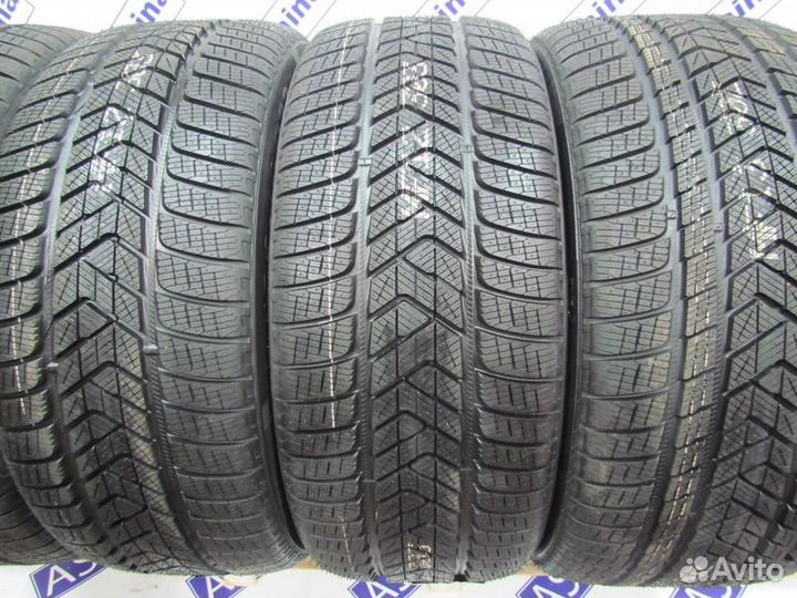 Pirelli Scorpion Winter 275/40 R22 и 315/35 R22 108V