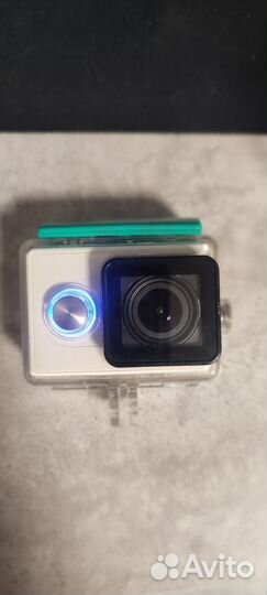 Экшен камера xiaomi yi
