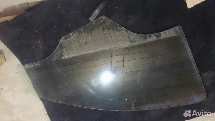 Переднее правое стекло на шевроле кобальт