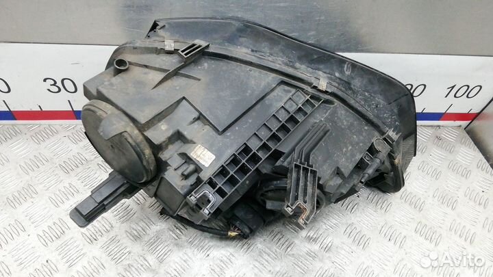 Фара Audi A4 B8 (2007-2011)