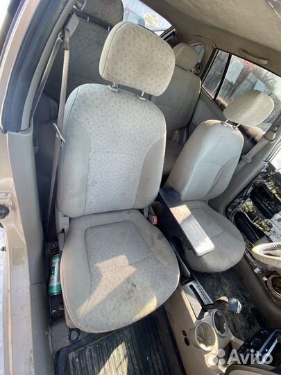 Сиденья комплект Kia Rio