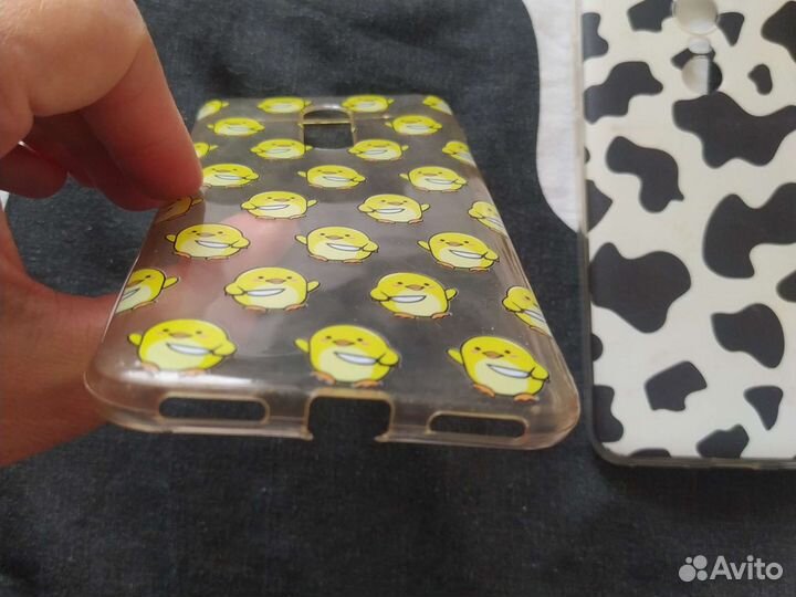 Чехол на телефон