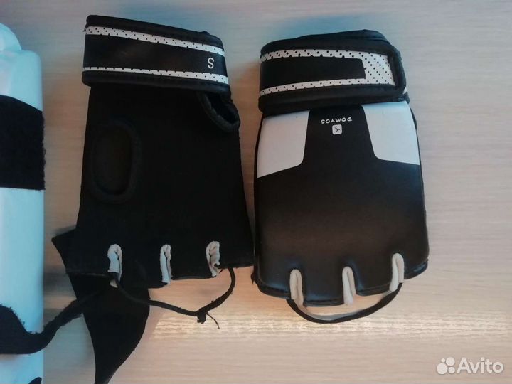 Экипировка детская, щитки и перчатки