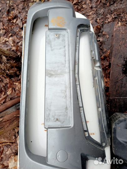 Бампер передний priora 1