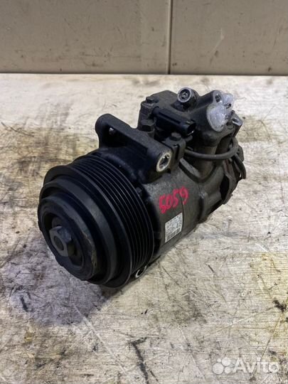 Компрессор кондиционера Mercedes-Benz E-Class W212