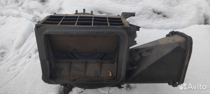 Вентилятор отопителя с корпусом Cadillac STS, SRX