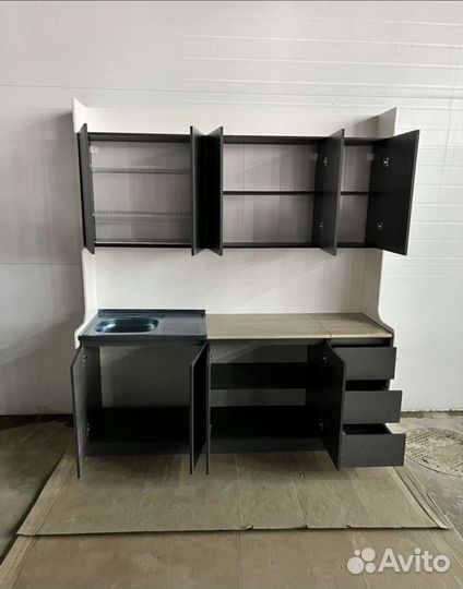 Кухонный гарнитур