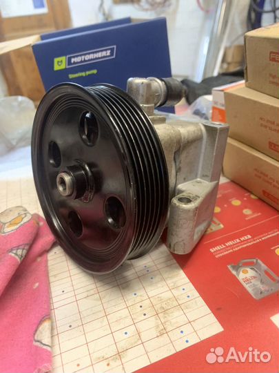 Насос гур для Ford Focus III