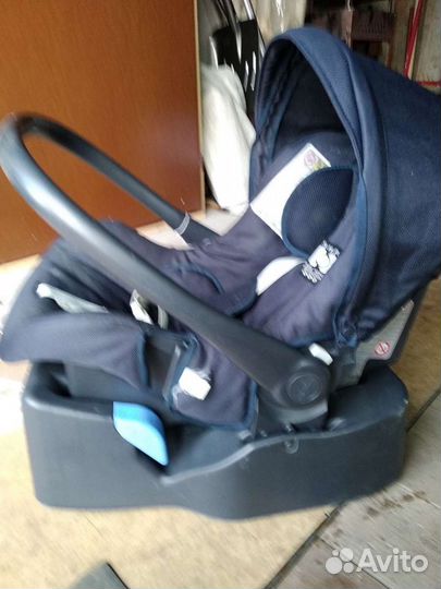 Автокресло для новорожденных