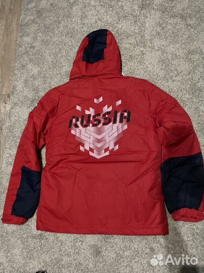 Горнолыжный костюм