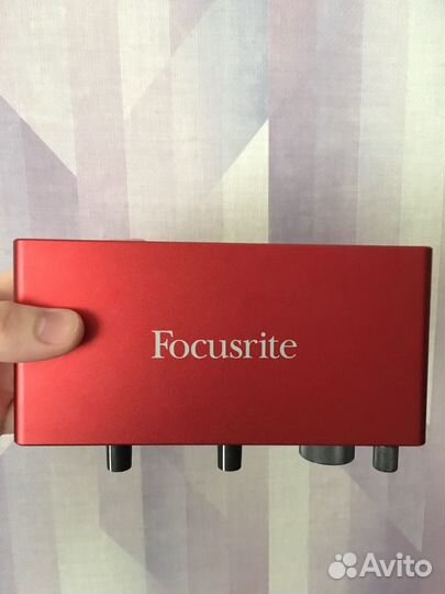 Focusrite Scarlett 2i2 3rd Gen звуковая карта