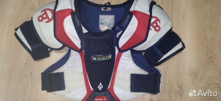 Нагрудник хоккейный sr s