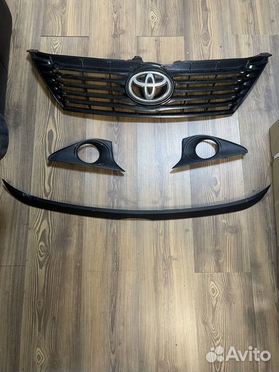 Решетка радиатора toyota camry 50