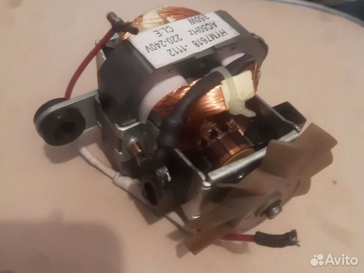 Двигататель HYM7618