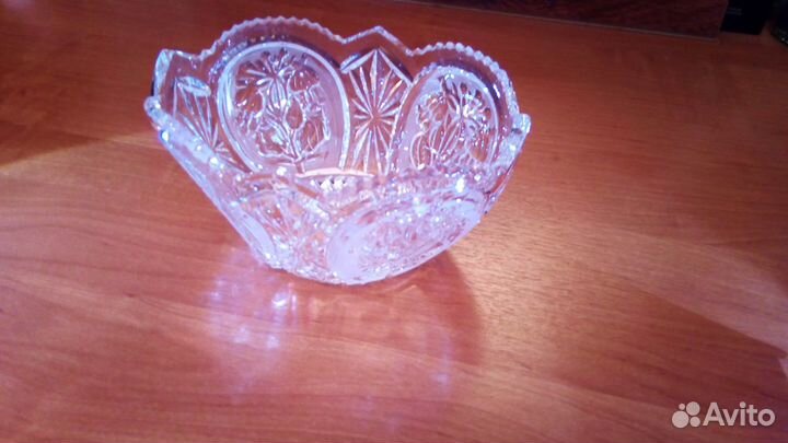 Хрустальная салатница-конфетница