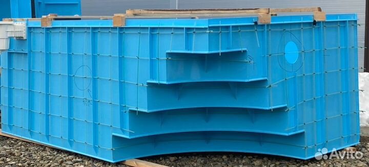 Бассейн из полипропилена 4х2,5х1,5