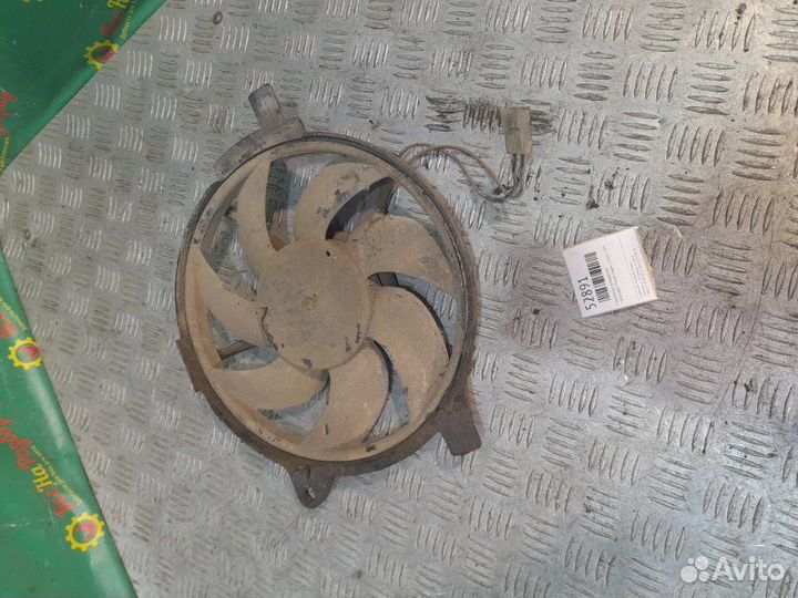 Вентилятор охлаждения Volkswagen Passat седан 1.6