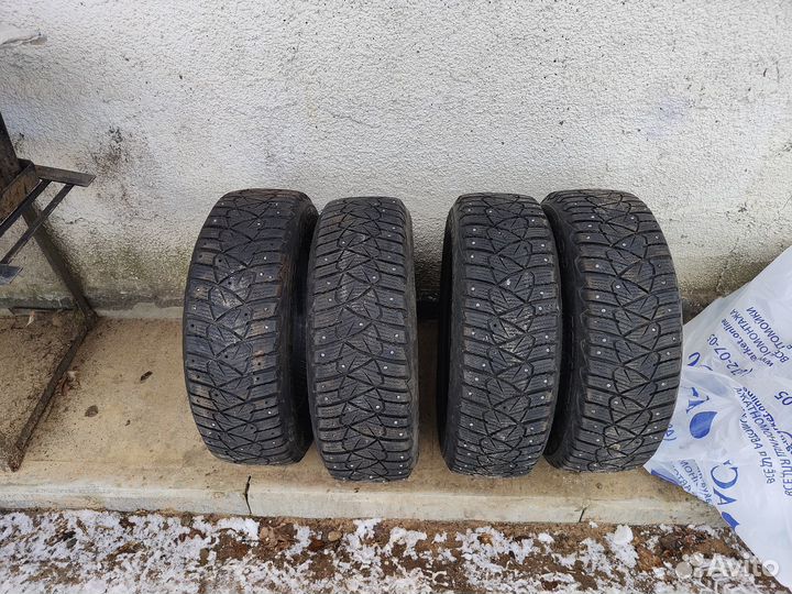 Goodyear Ultragrip 600 185/65 R15 88T