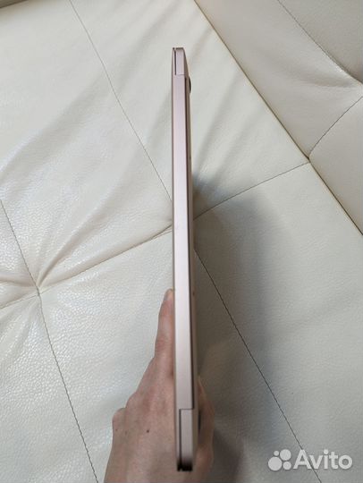 Apple MacBook Air 2020 8/256Gb I3