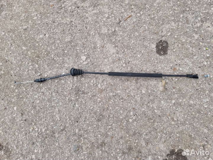 Трос открывания задней двери Октавия А-5