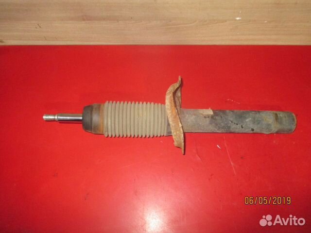 Амортизатор передний Peugeot 405 1992-1997 Пежо