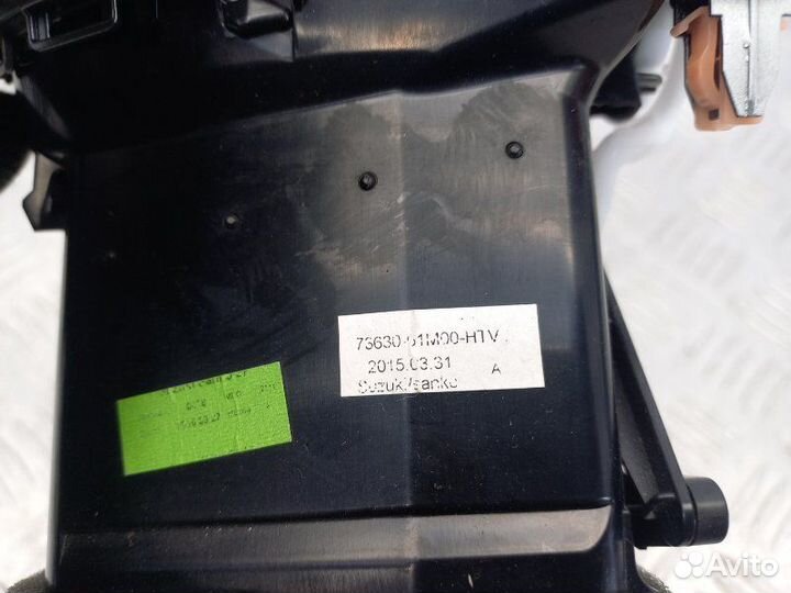 Дефлектор воздушный правый Suzuki Sx4 1.6 M16A 117