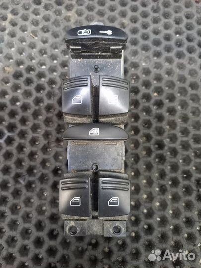 Блок управления стеклоподъемниками Porsche Cayenne