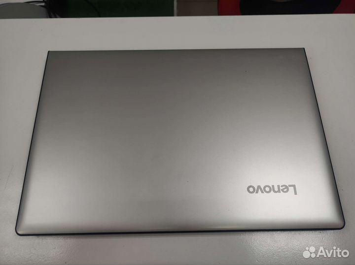 Отличный ноут Lenovo i3-6006U GT920M 6Gb озу