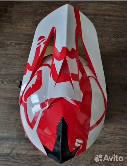 Мотошлем кроссовый