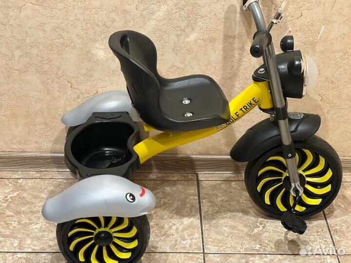 Детский трехколесный велосипед