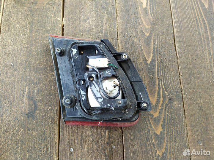 Фонарь задний правый Nissan Almera N16 2001