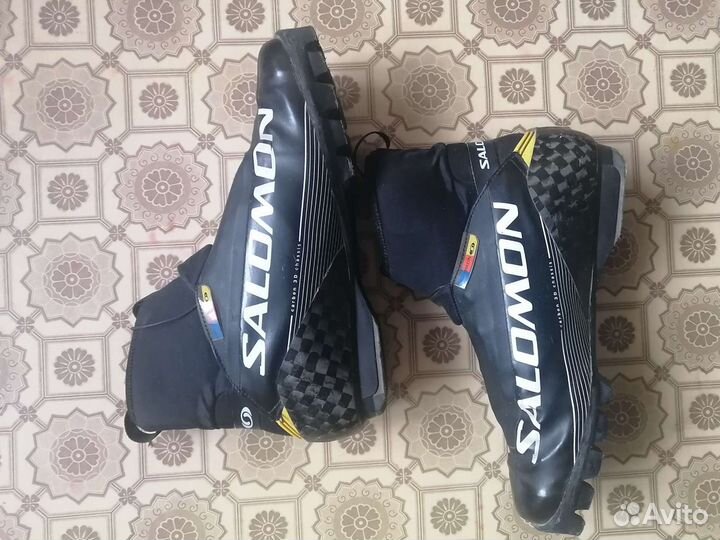 Лыжные ботинки salomon классические