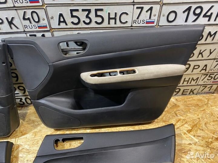 Дверная карта Peugeot 307 SW 2004