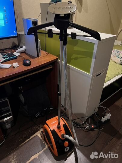 Отпариватель для одежды Grand Master