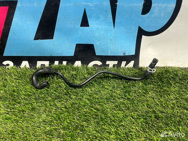 Трубка вакуумная Ford Mustang 6 S550 рест. 2021