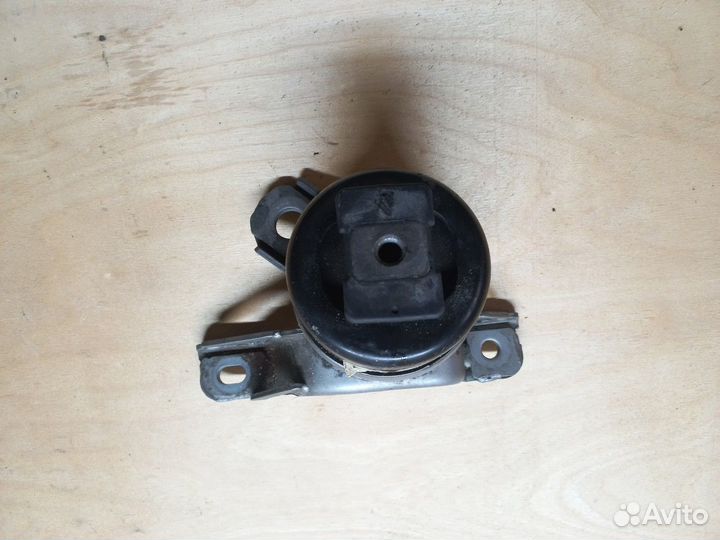 Опора двигателя (подушка двс) левая
