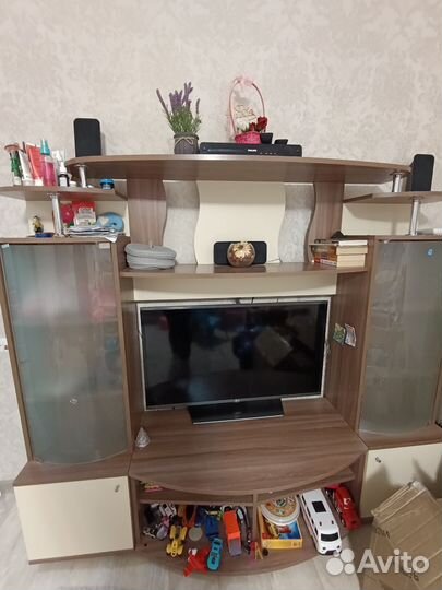 Стенка в гостиную бу