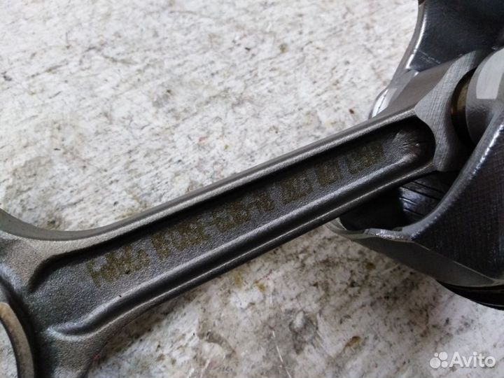 Поршень с шатуном Форд Focus 3