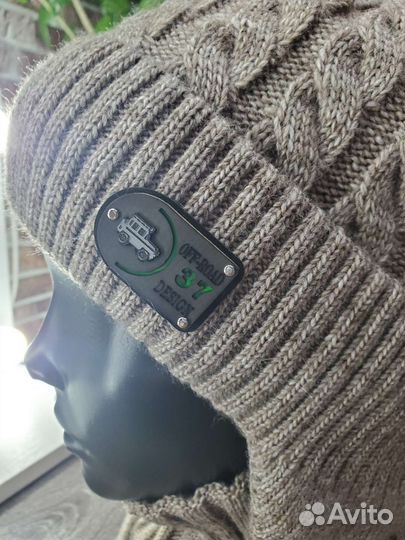 Шапка + снуд. Новое. 3-5 лет