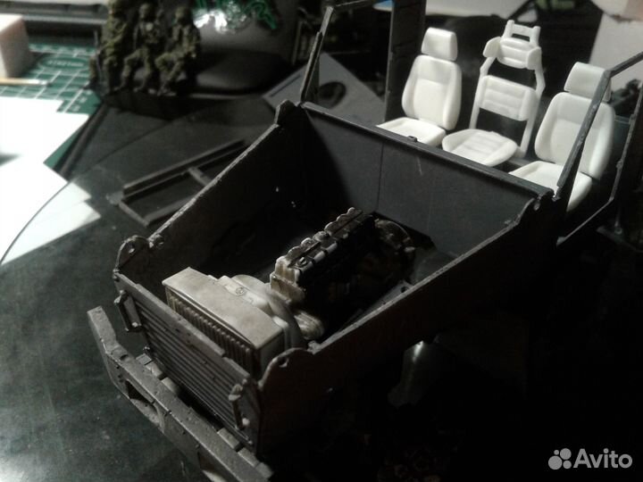 Урал Тайфун-У 1:35 масштаб до 825 деталей