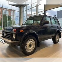 ВАЗ (LADA) 4x4 (Нива) 1.7 MT, 2017, 30 000 км, с пробегом, цена 650 000 руб.