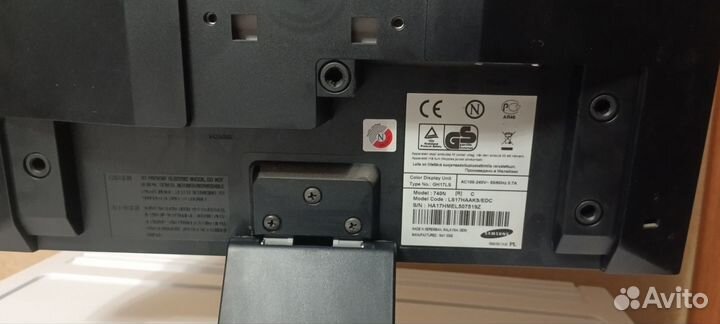 Монитор samsung 740n