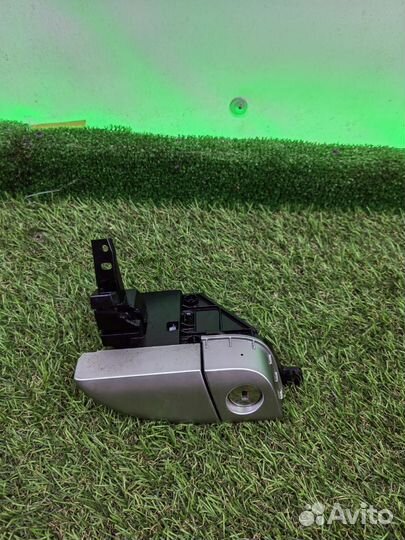 Кнопка бардачка Kia Sorento 3 prime