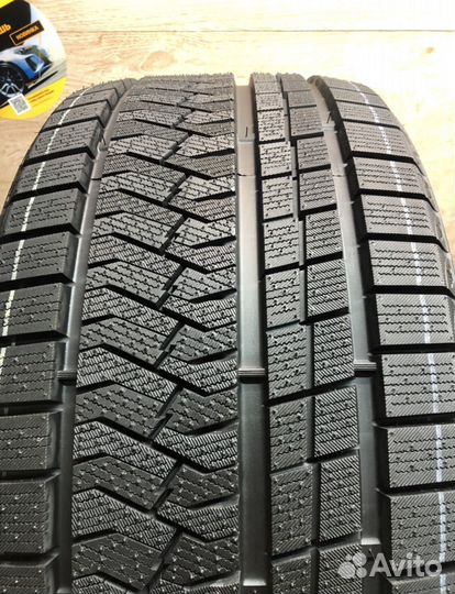 Triangle Trin PL02 225/40 R19 и 255/35 R19 96V