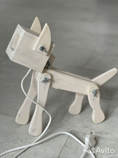 Светильник настольный Собака