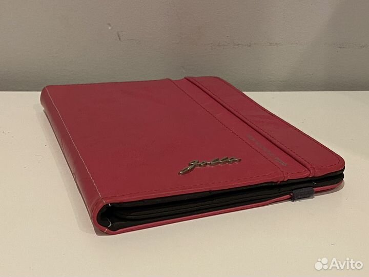 Универсальный чехол на электронную книгу и планшет