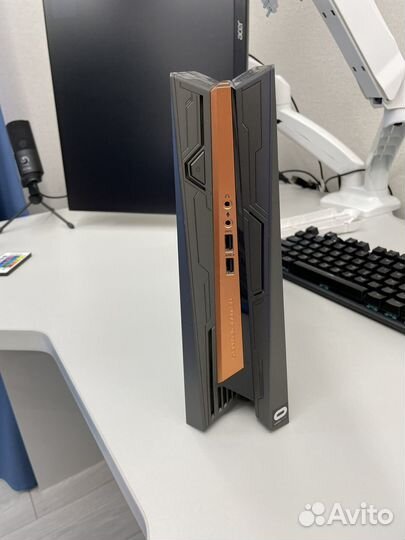 Игровой компьютер Asus ROG GR8 II